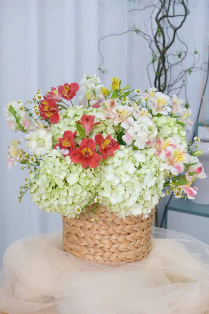 gio hoa cam tu cau thanh lich