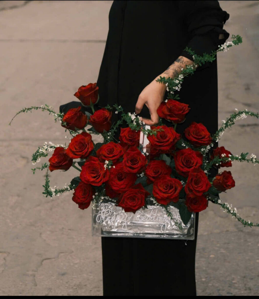 gio hoa mica hong do mix tuyet mai