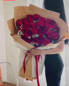 hoa bo hong do giay bao