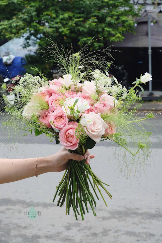 hoa cuoi hong julibee hoa cuoi hong julibee